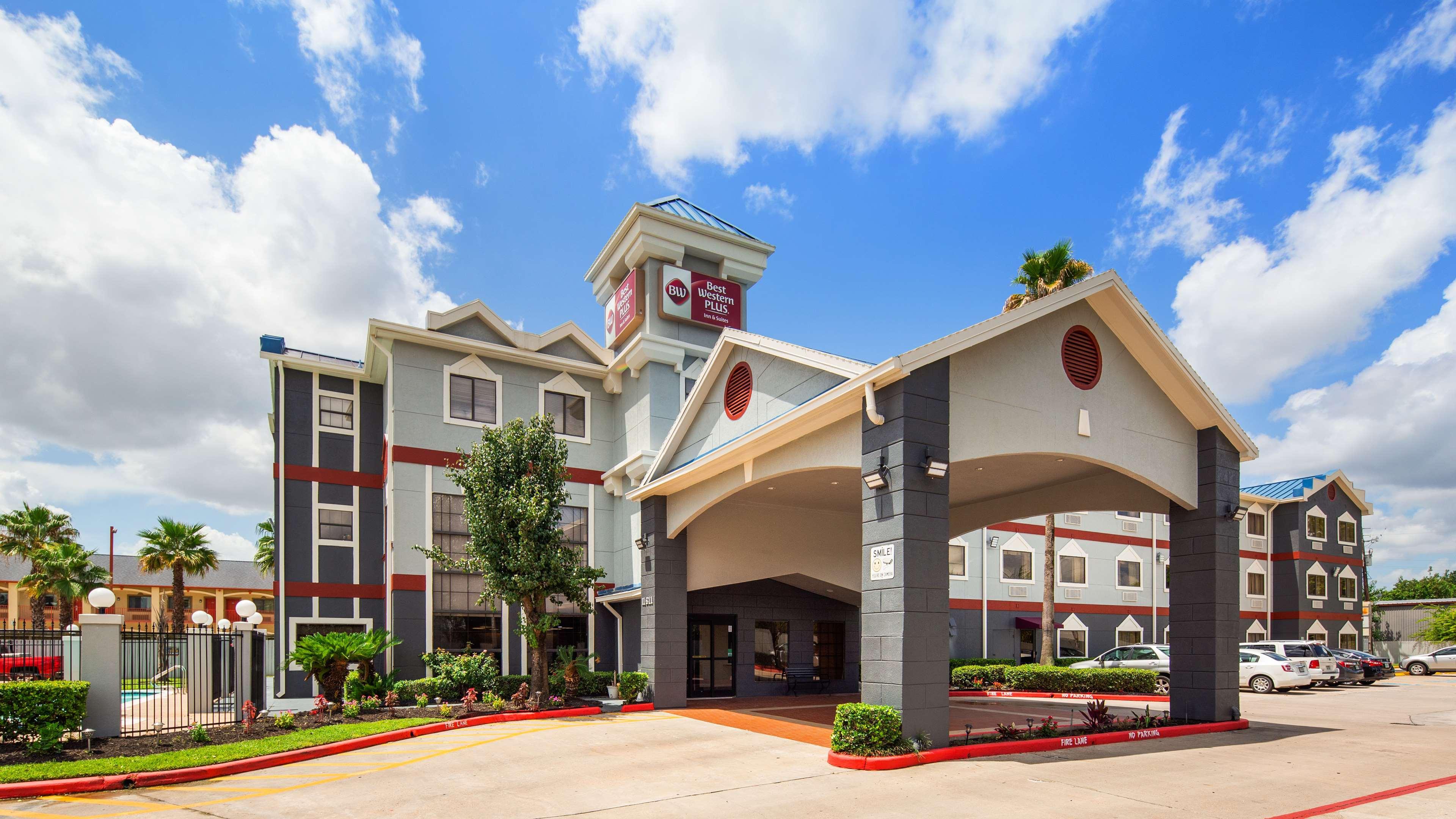 Western Northwest & 3* Houston